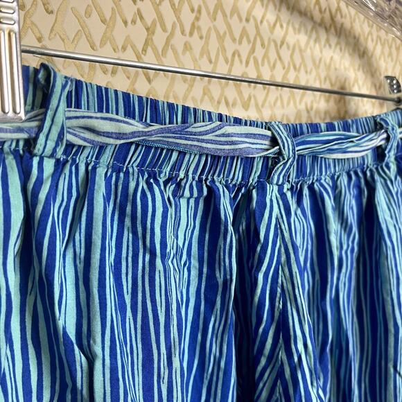 Hands To Hearts Blue Stripe Front-Tie Wide Leg Flowy Light Weight Pants Size L - Picture 5 of 9